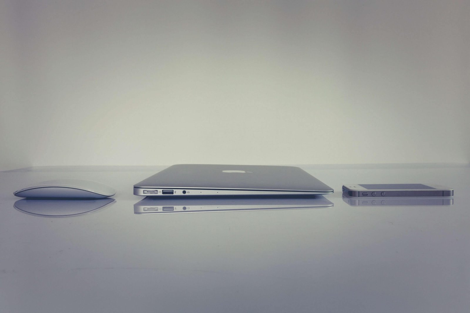High-Converting Landing Pages: Tips and Examples