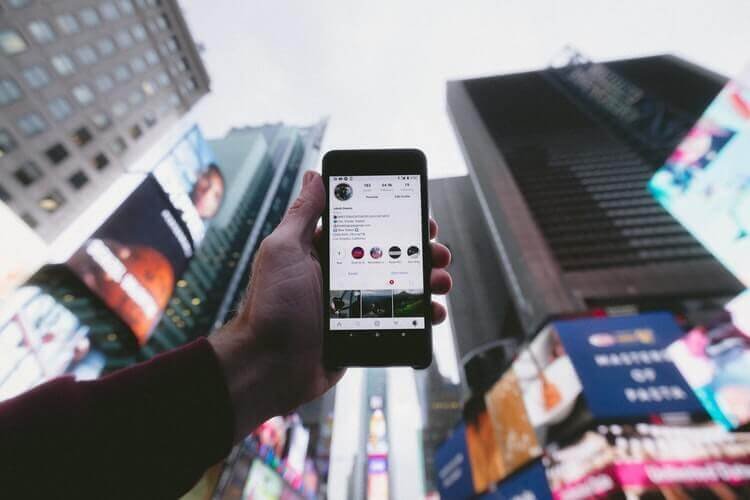 Social Media And Its Impact on Web Design in 2022